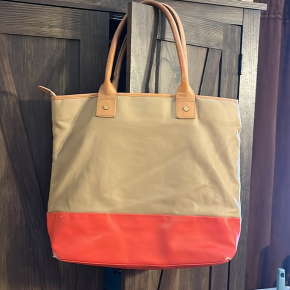 Tory Burch Jaden Horsebit Tote - Picture 2 of 14